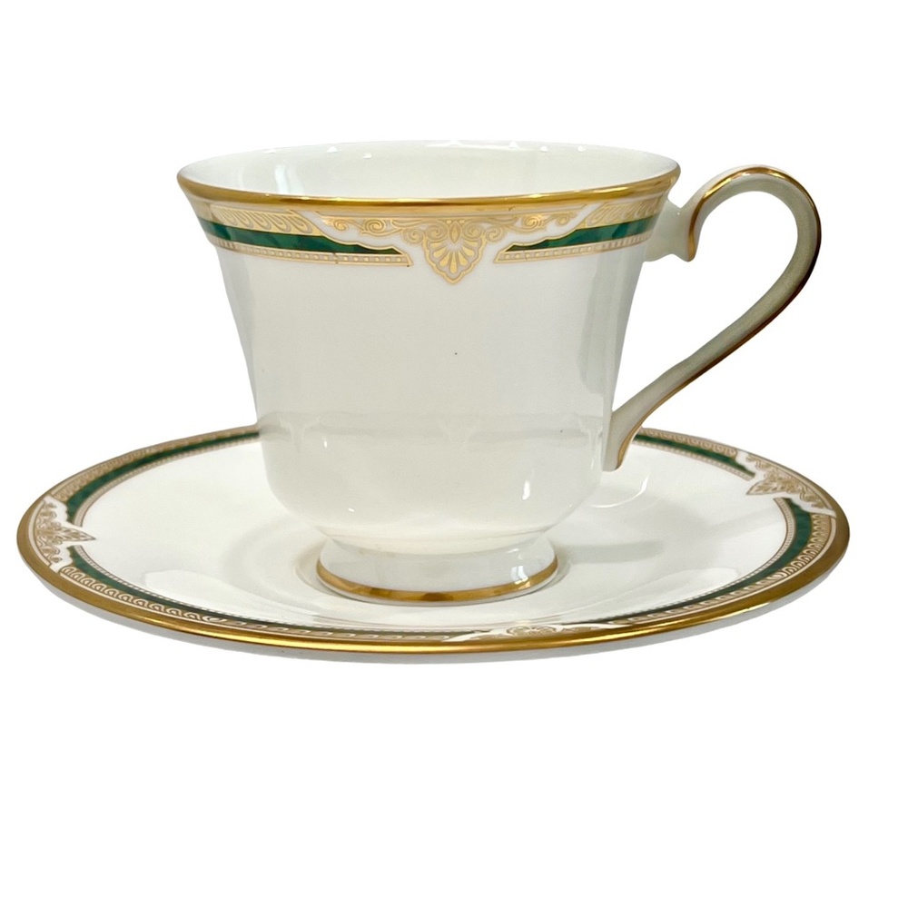 ROYAL DOULTON FORSYTH SET OF 3 FOOTED BONE CHINA CUPS & SAUCERS